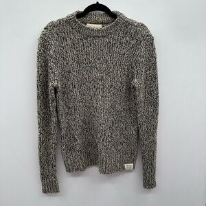 Denim & Supply vintage black/white long sleeve womans gorpcore outdoor sweater